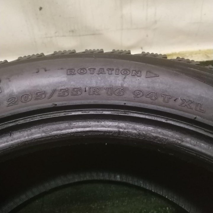 205/55 R16 Nokian Hakkapeliitta 4 3шт