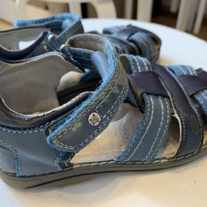 Сандалии для мальчика