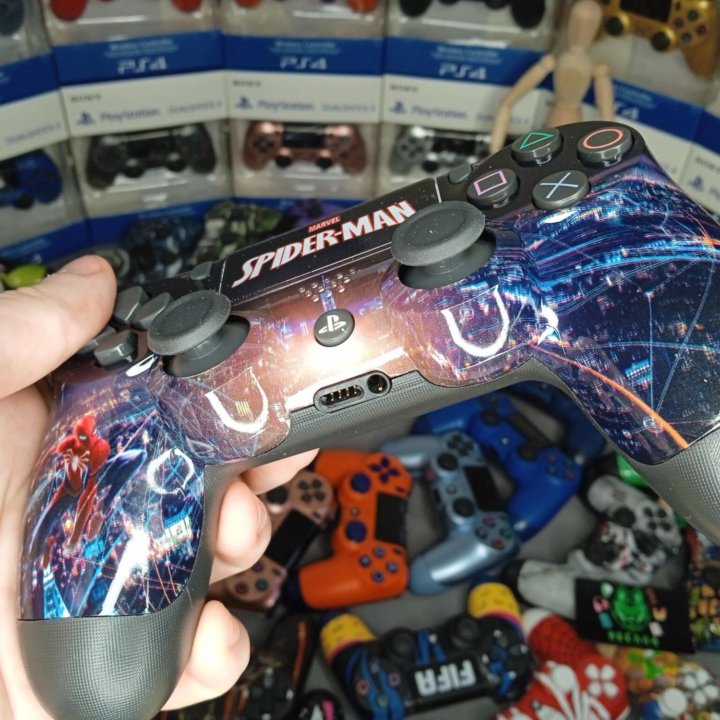 ГеймпадDualShock 4