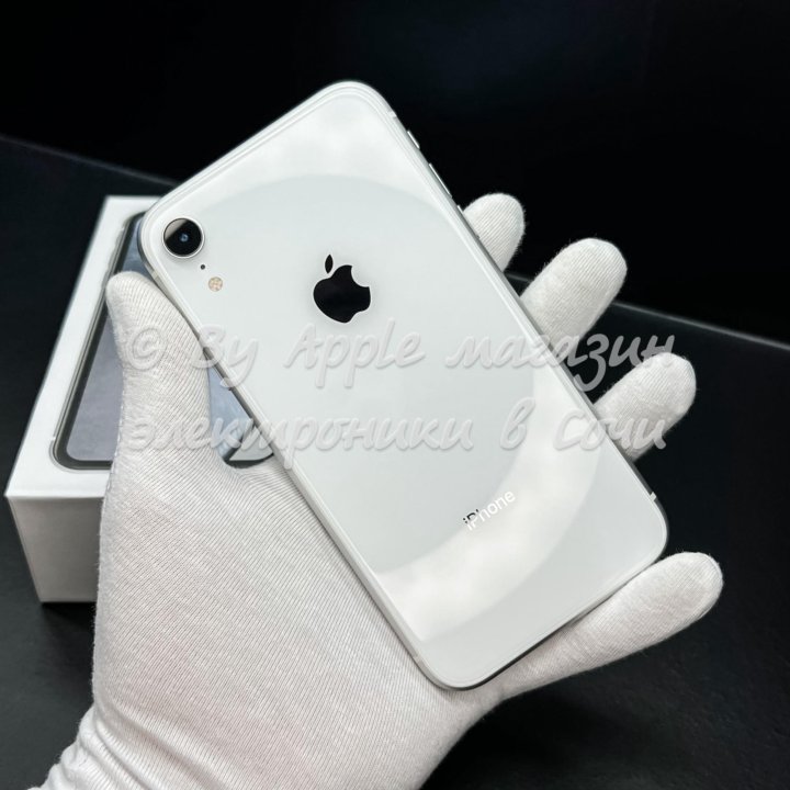 iPhone XR (заводской оригинал)