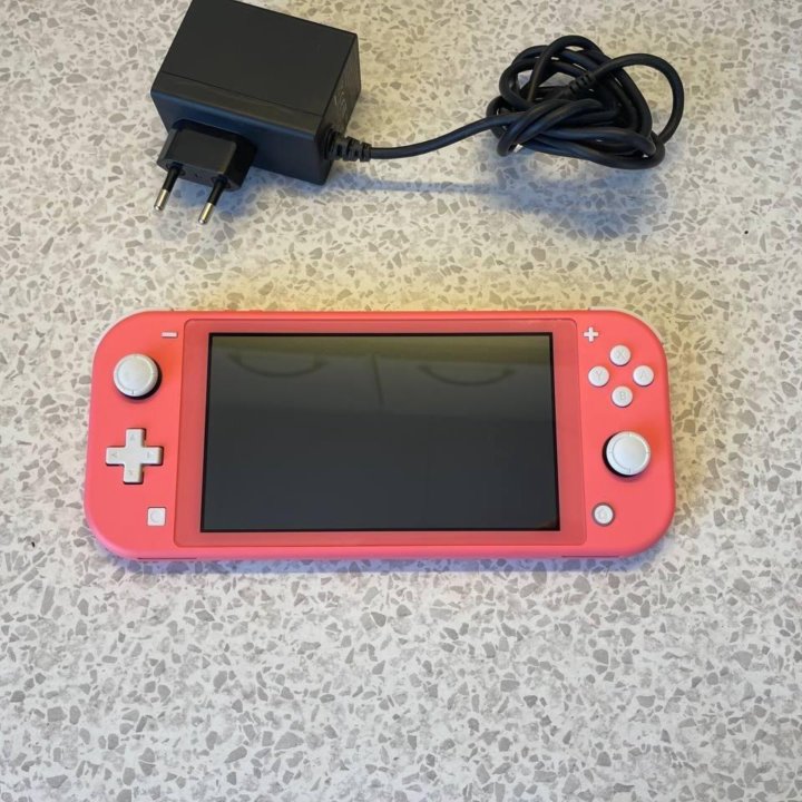 Nintendo Switch Lite Коралловый + 200 игр