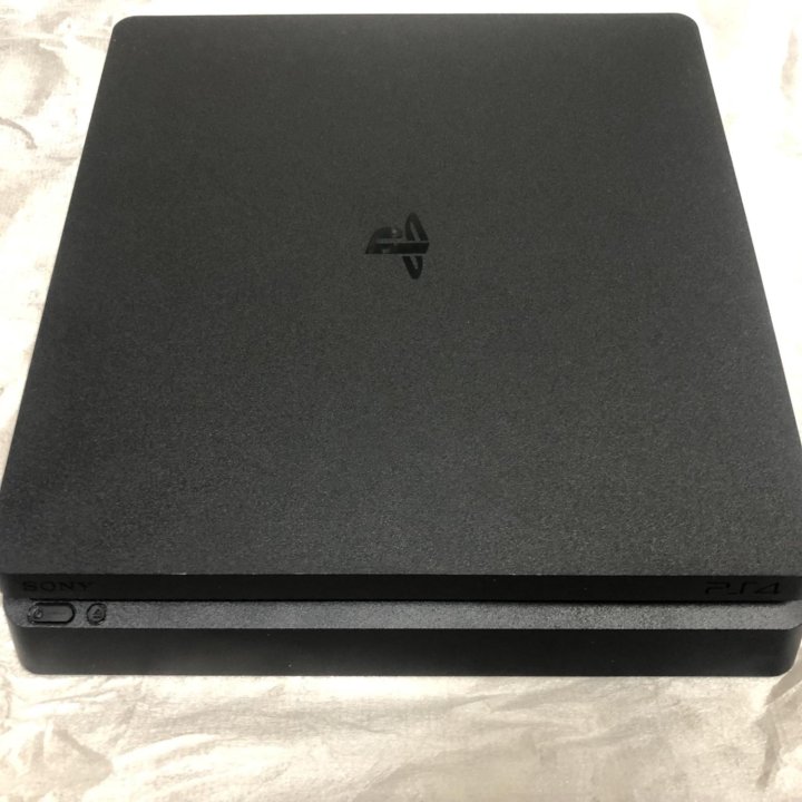 Play station 4 slim + игры