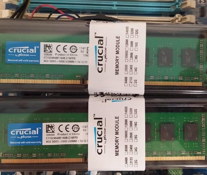 16 гигов DDR3 - 1600MHz новая Crucial