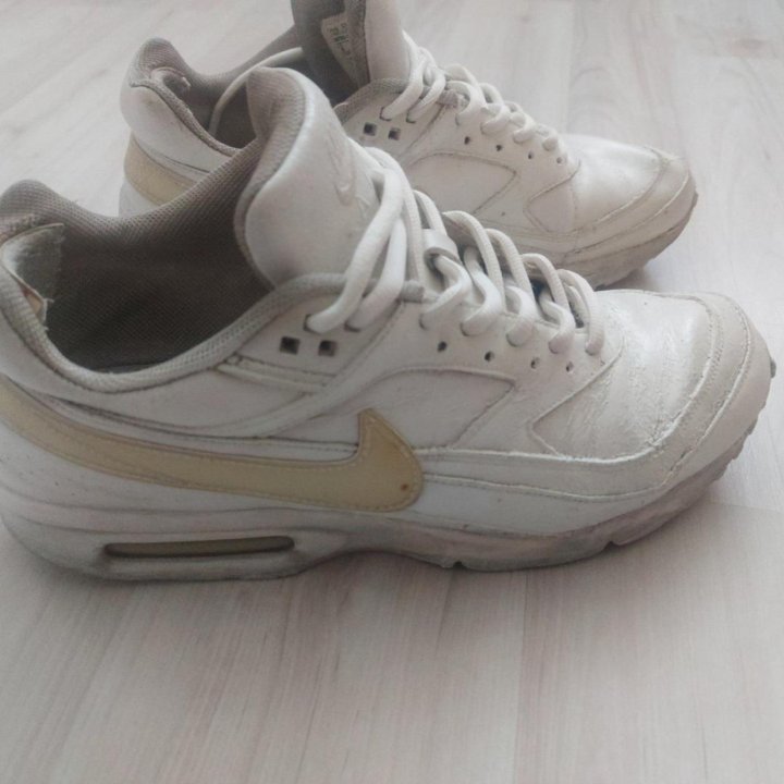 Кроссовки nike