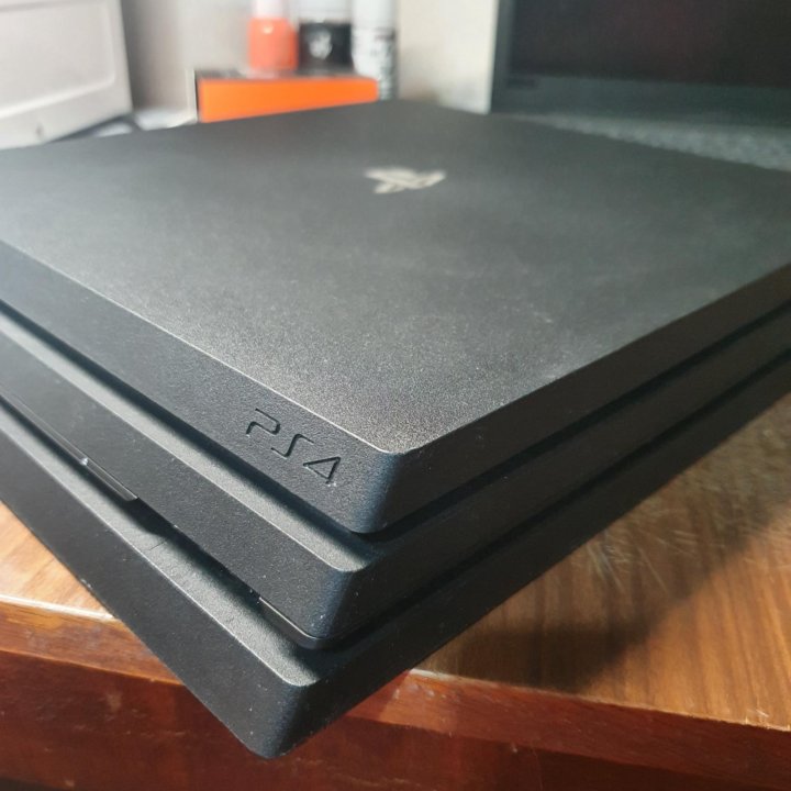 Ps4 pro 1tb