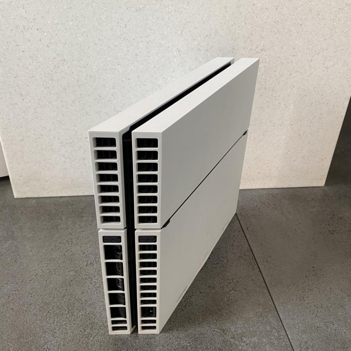 PS4 (белый, 500 Gb)