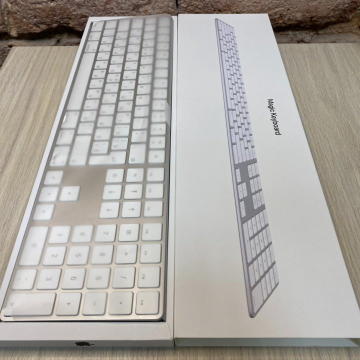 Magic Keyboard с цифровой панелью