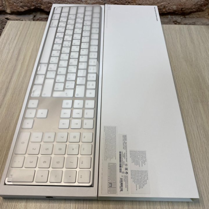 Magic Keyboard с цифровой панелью