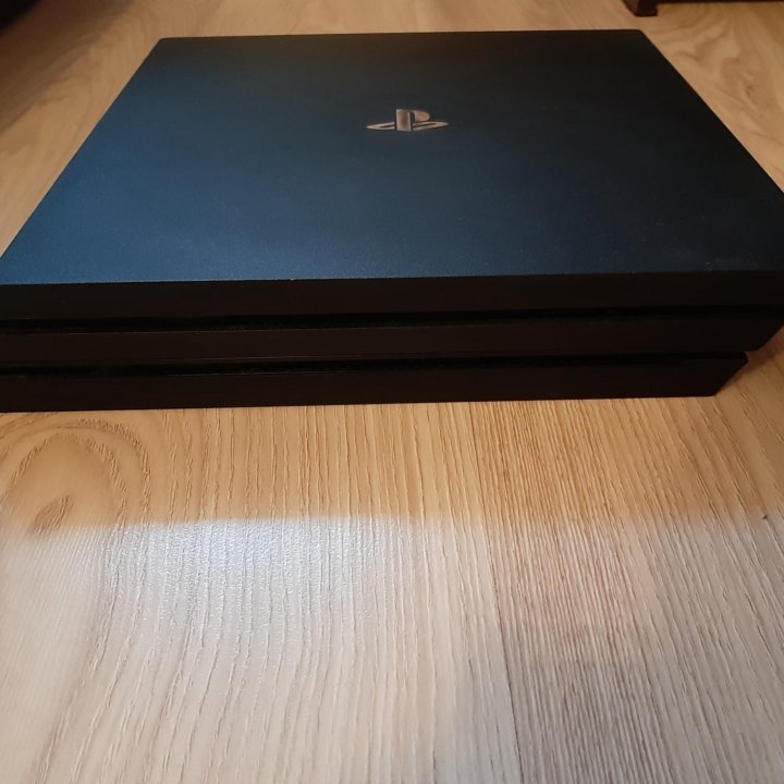 PS4 PRO