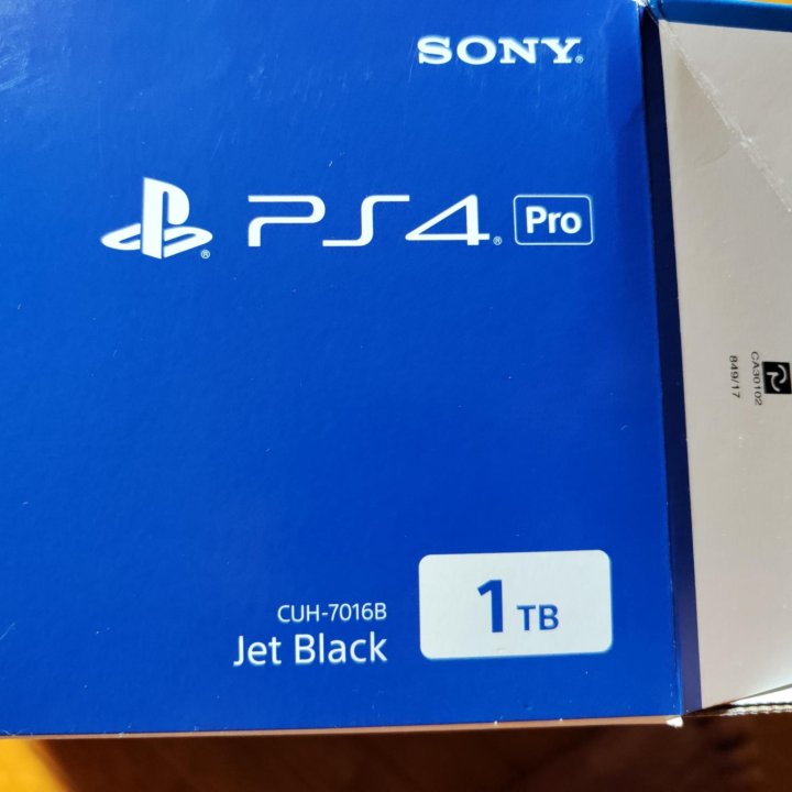 Sony PlayStation 4 pro 1tb