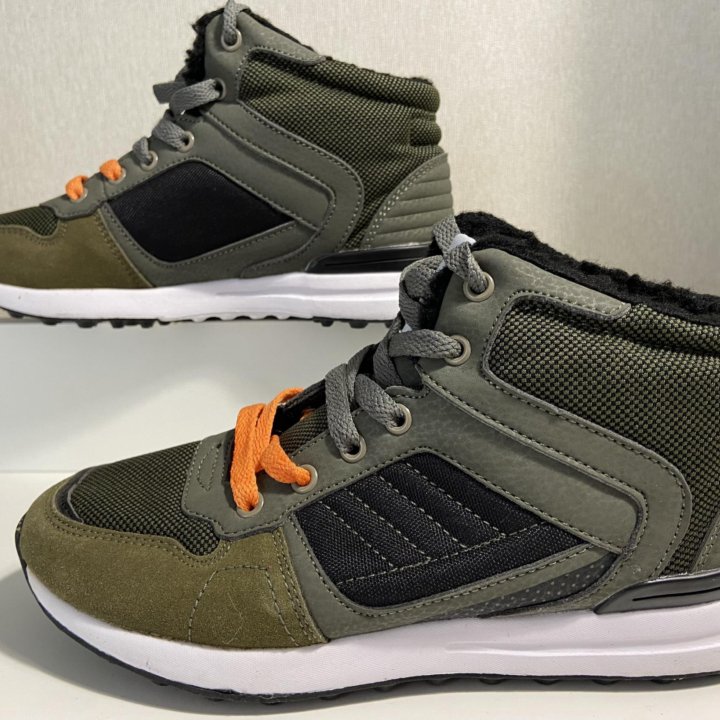 Утеплённые кроссовки Flash