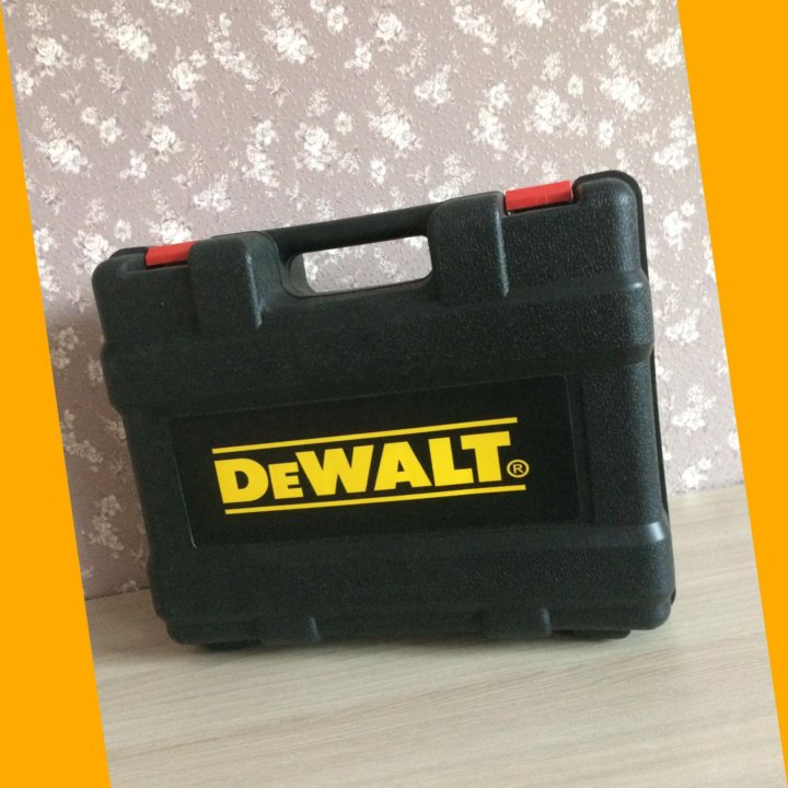 Шуруповерт Dewalt 36V