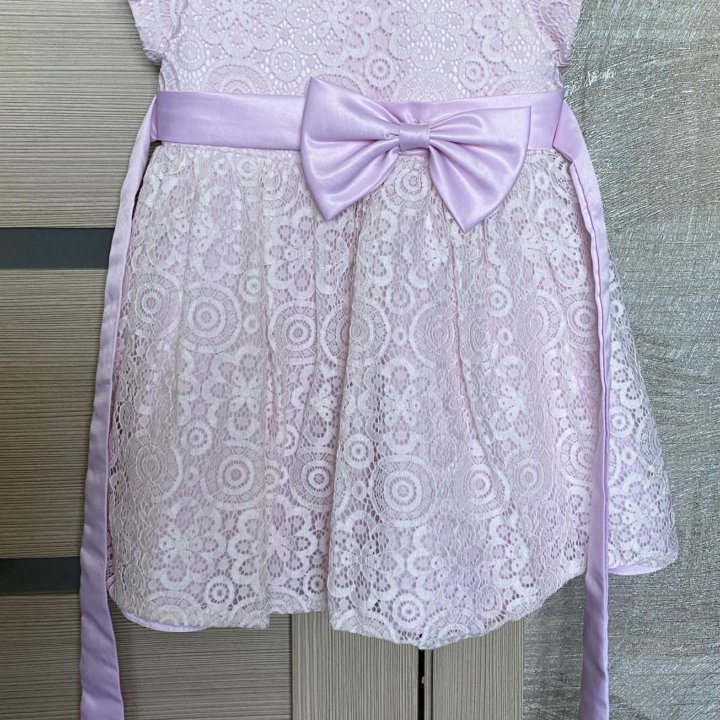 Платье для девочки 98 р-р