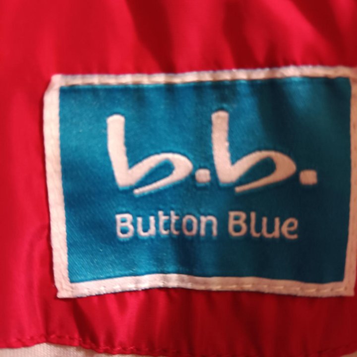  BUTTON BLUE