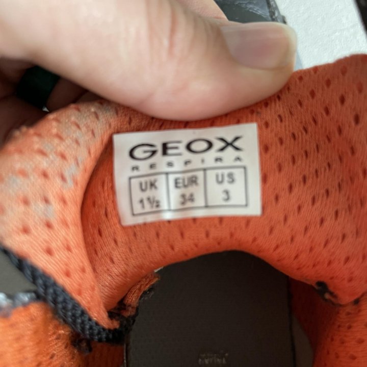 Ботинки Geox 34 размер