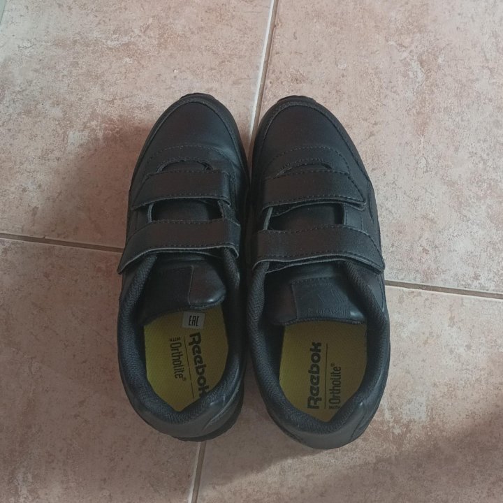 Кроссовки Reebok