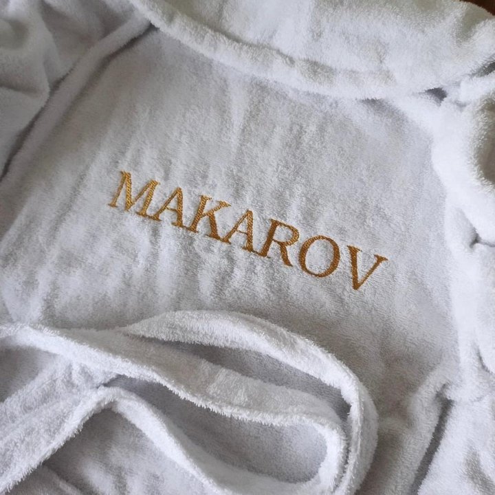 Халат махровый с вышивкой