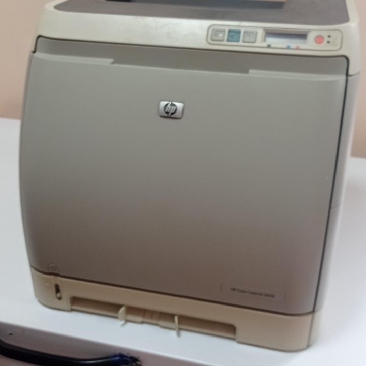 Продам принтер HP2605 ремонт