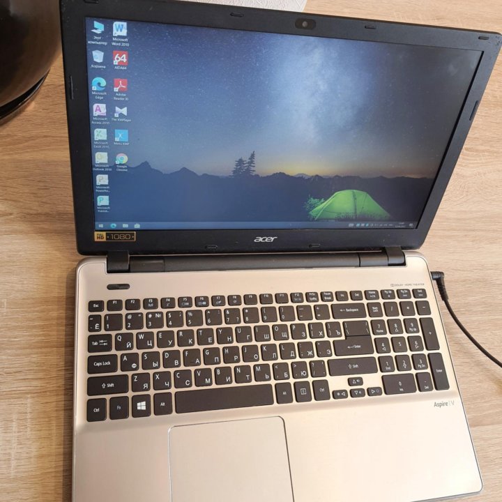 Acer V3-572g, core i5, 8gb, nvidia gt840m, FullHD