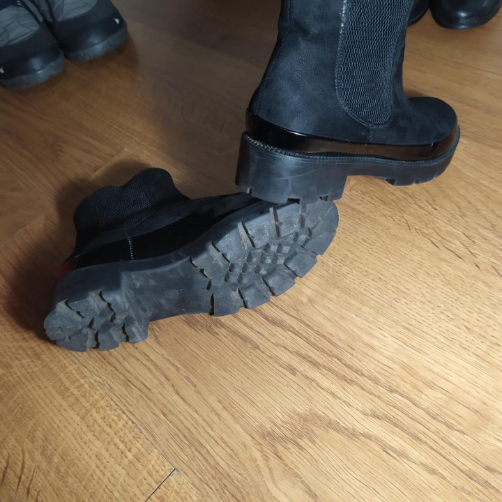 Сапожки, ботинки