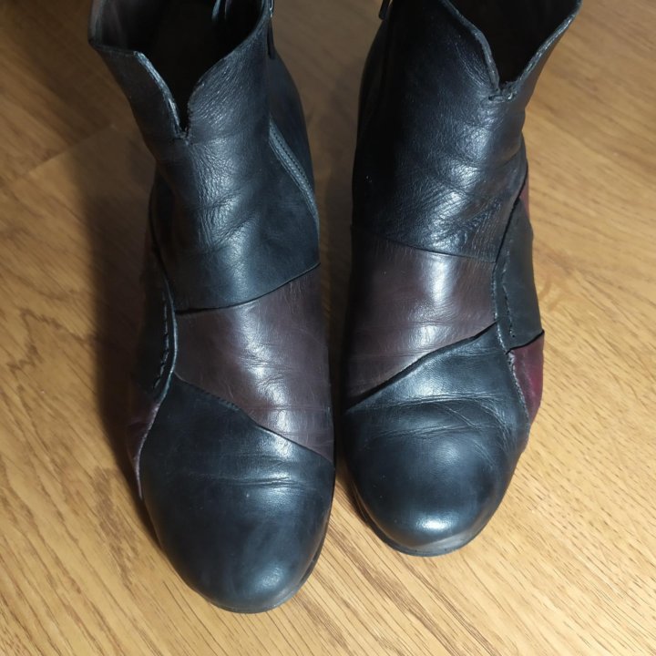 Сапожки, ботинки