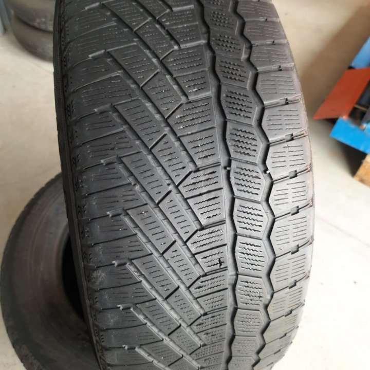 225/55 R16 Continental ContiVikingContact 5