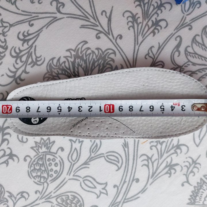 Кроссовки antilopa