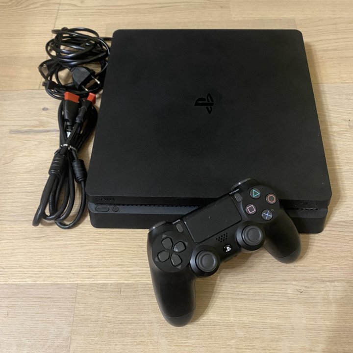 Sony PS4 slim 1 Tb