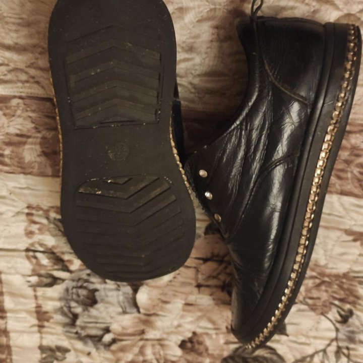 Обувь для девочки 32-33