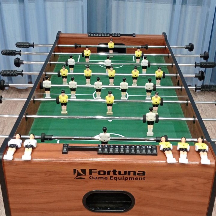 Настольный футбол- игровой стол