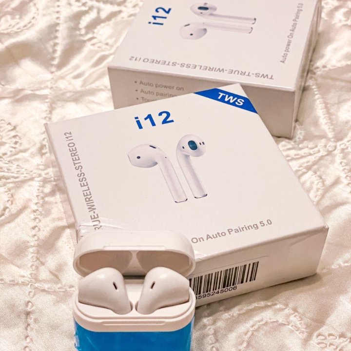 Беспроводные наушники Airpods