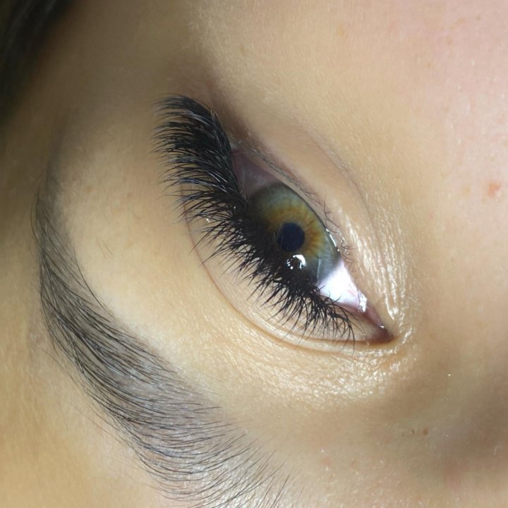 Наращивание ресниц 