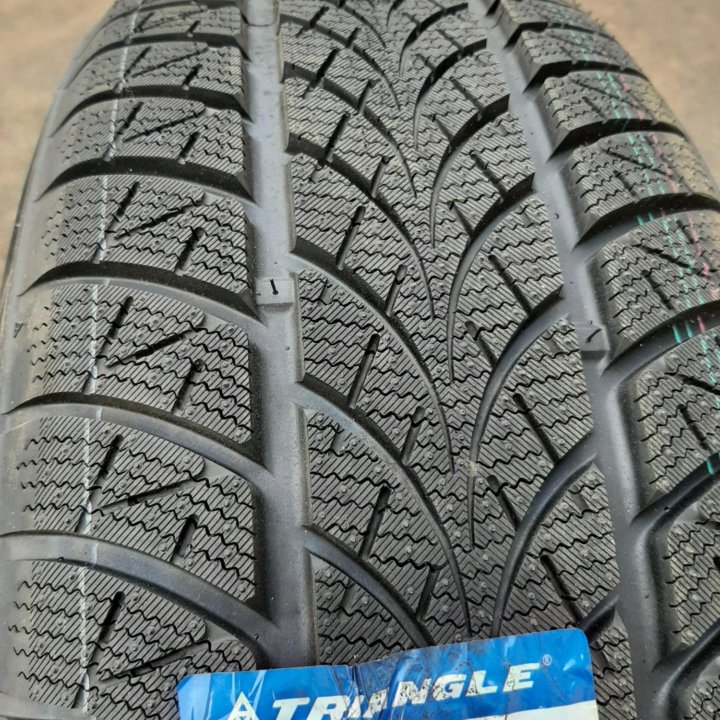 215/65 R17 Triangle WinterX TW401