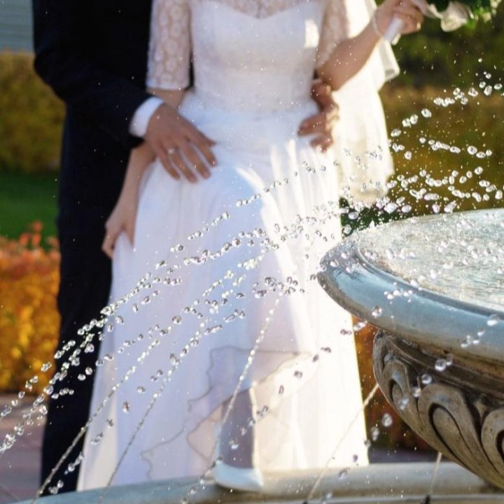 Свадебное платье