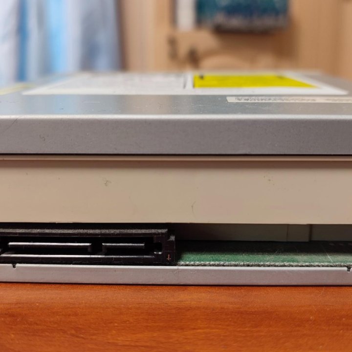 DVD привод пишущий