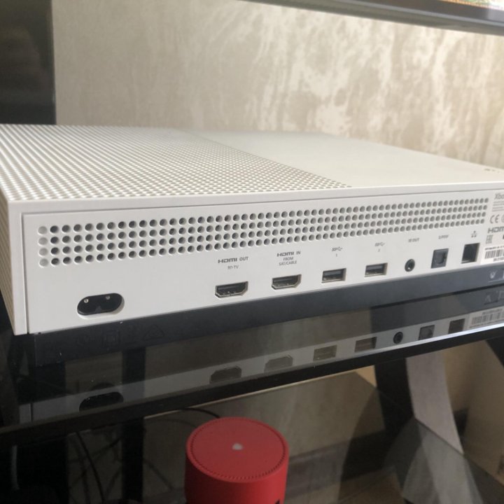 Xbox One S 1Tb