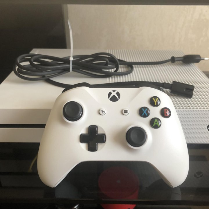Xbox One S 1Tb