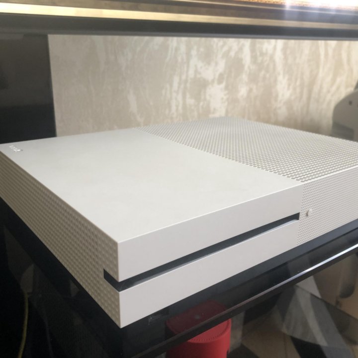 Xbox One S 1Tb