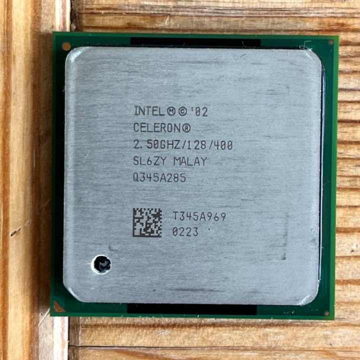 Intel e5-2609v2 E2220 E6300 SL6ZY SL6PF Athlon XP