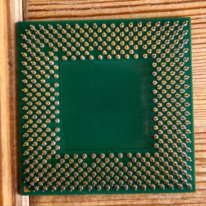 Intel e5-2609v2 E2220 E6300 SL6ZY SL6PF Athlon XP