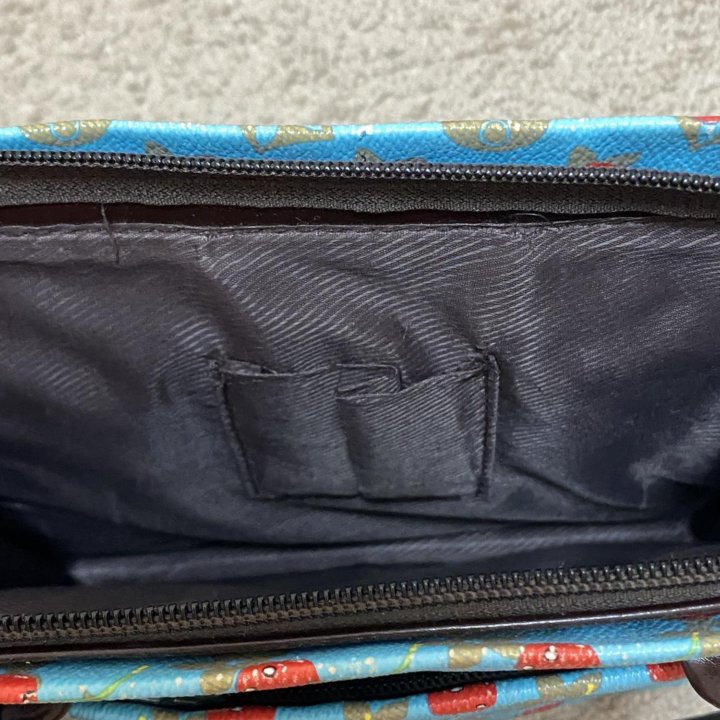 Сумка с вишенками