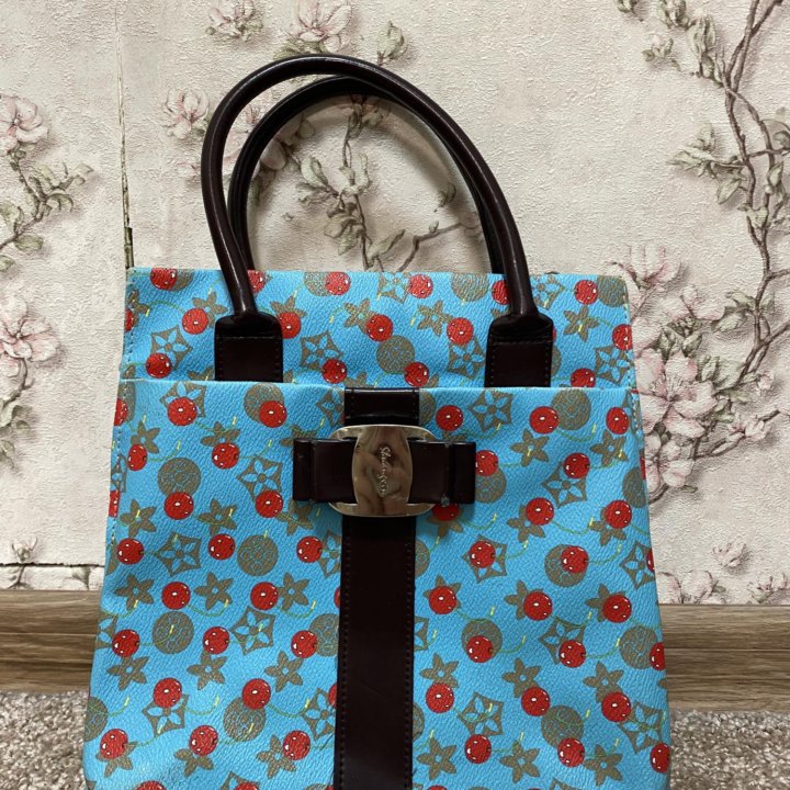 Сумка с вишенками