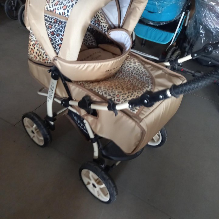 Коляска-трансформер