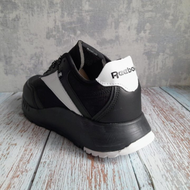 REEBOK р.41-46 кроссовки