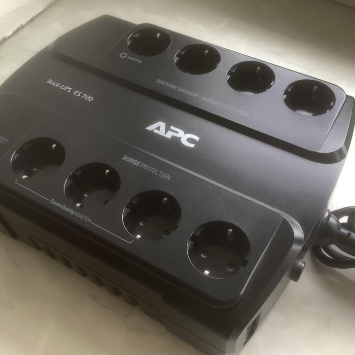 APC Back-UPS BE700G-RS