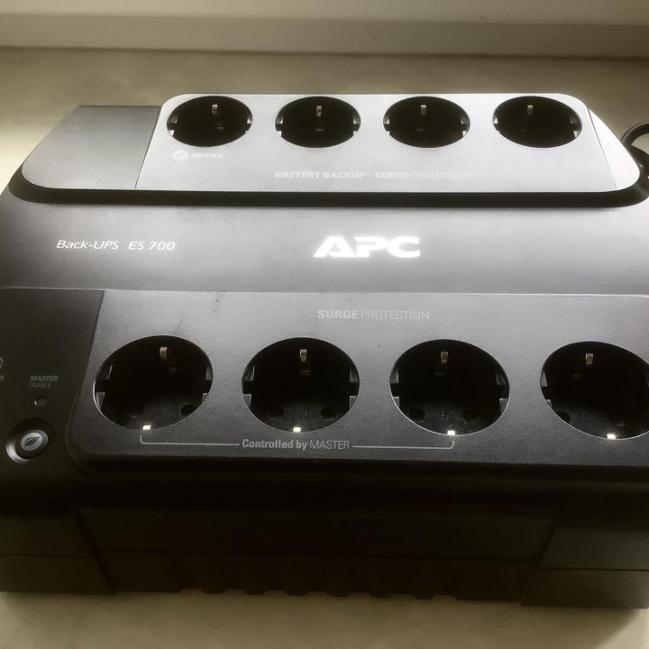 APC Back-UPS BE700G-RS