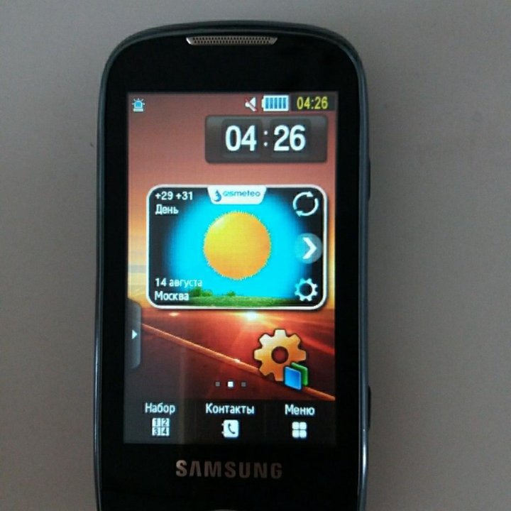 Телефон Samsung GT-S 5560