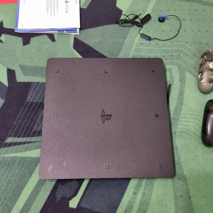 Sony PlayStation 4 Slim