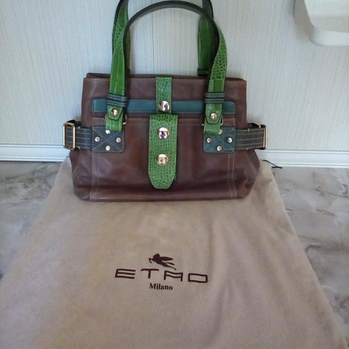 Сумка ETRO, кожа. Оригинал! Новая.