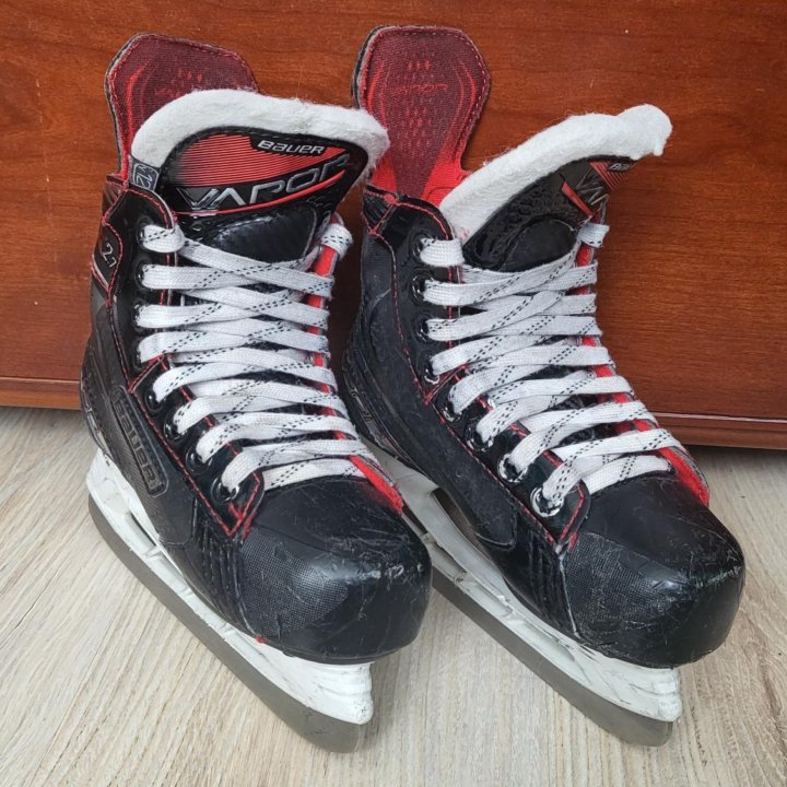 Хоккейные коньки bauer vapor X2.7